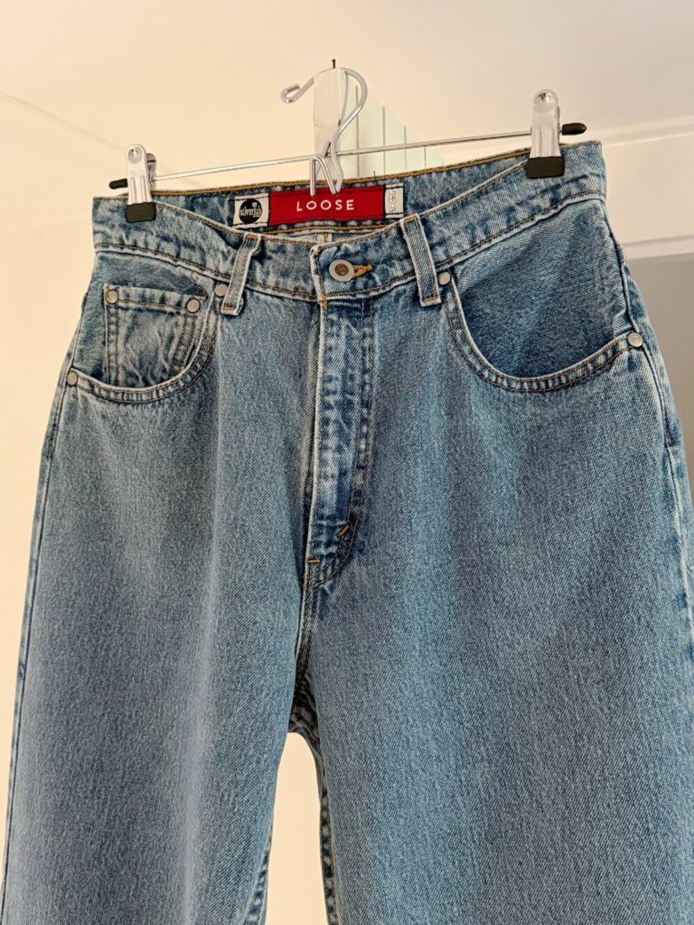 Levi's SilverTab Loose Vintage '97 Straight Leg Jeans Size 9 Long - Picture 8 of 11